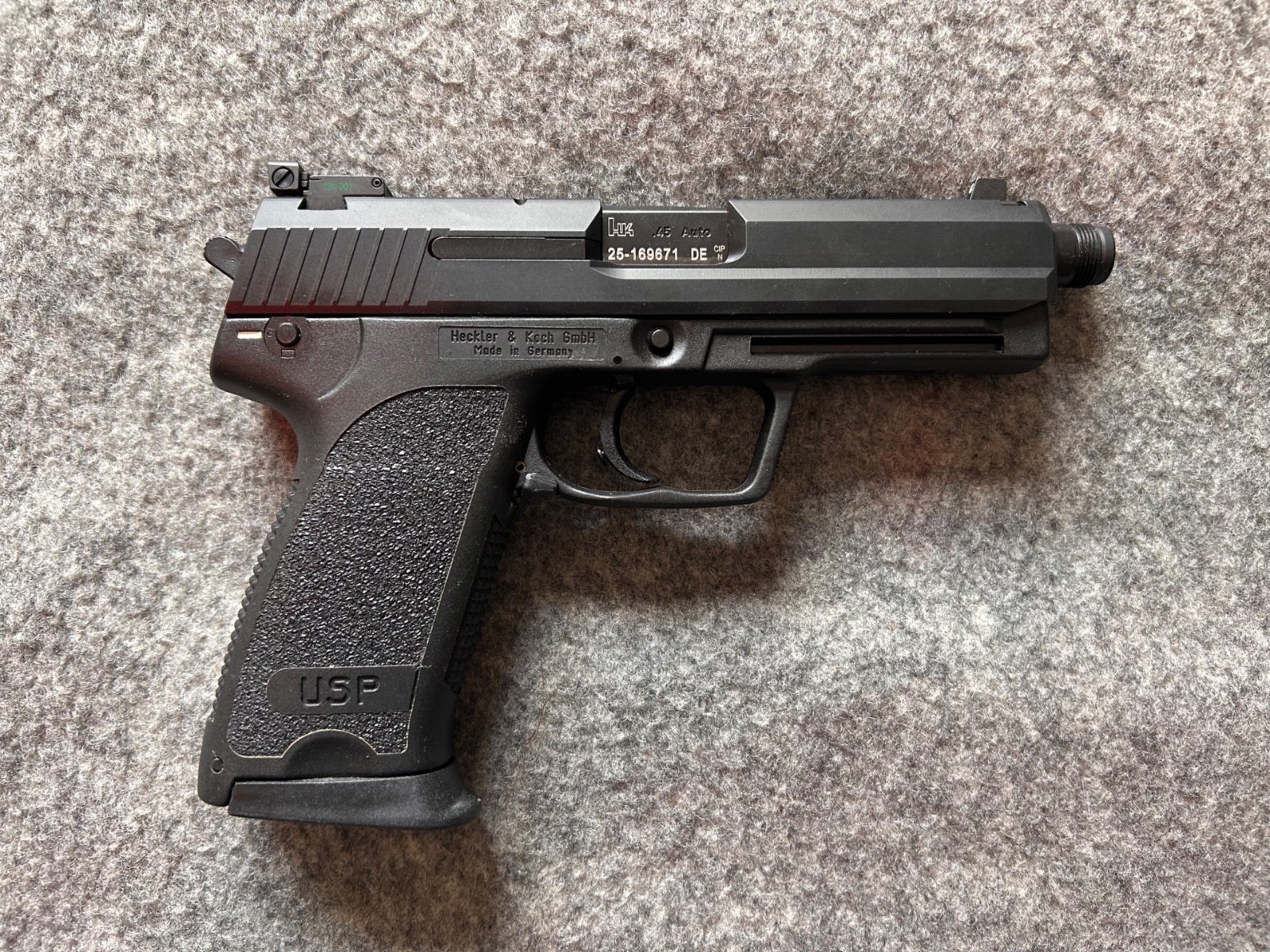 Heckler & Koch USP Tactical .45Acp – Bild 2