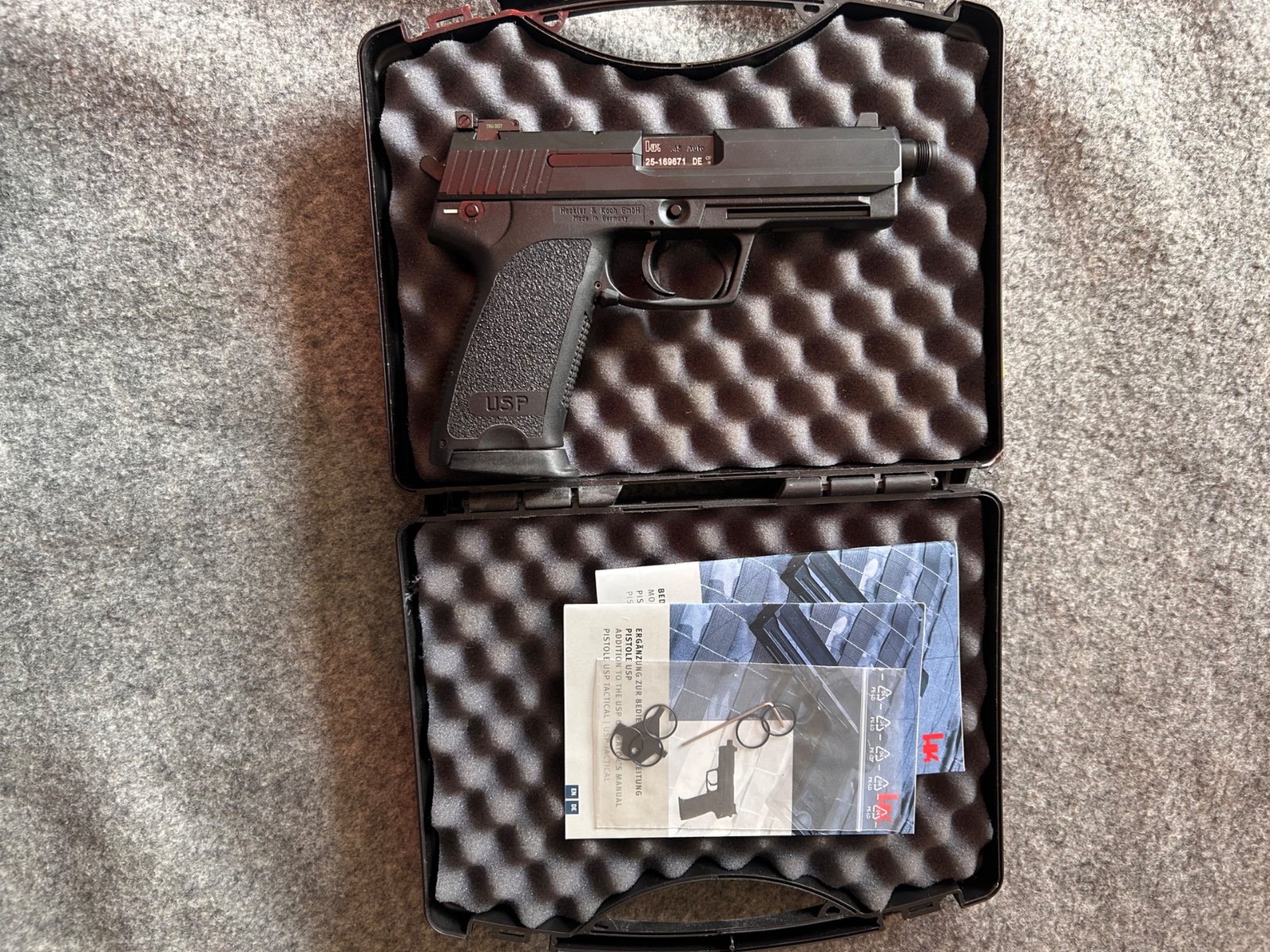 Heckler & Koch USP Tactical .45Acp – Bild 5