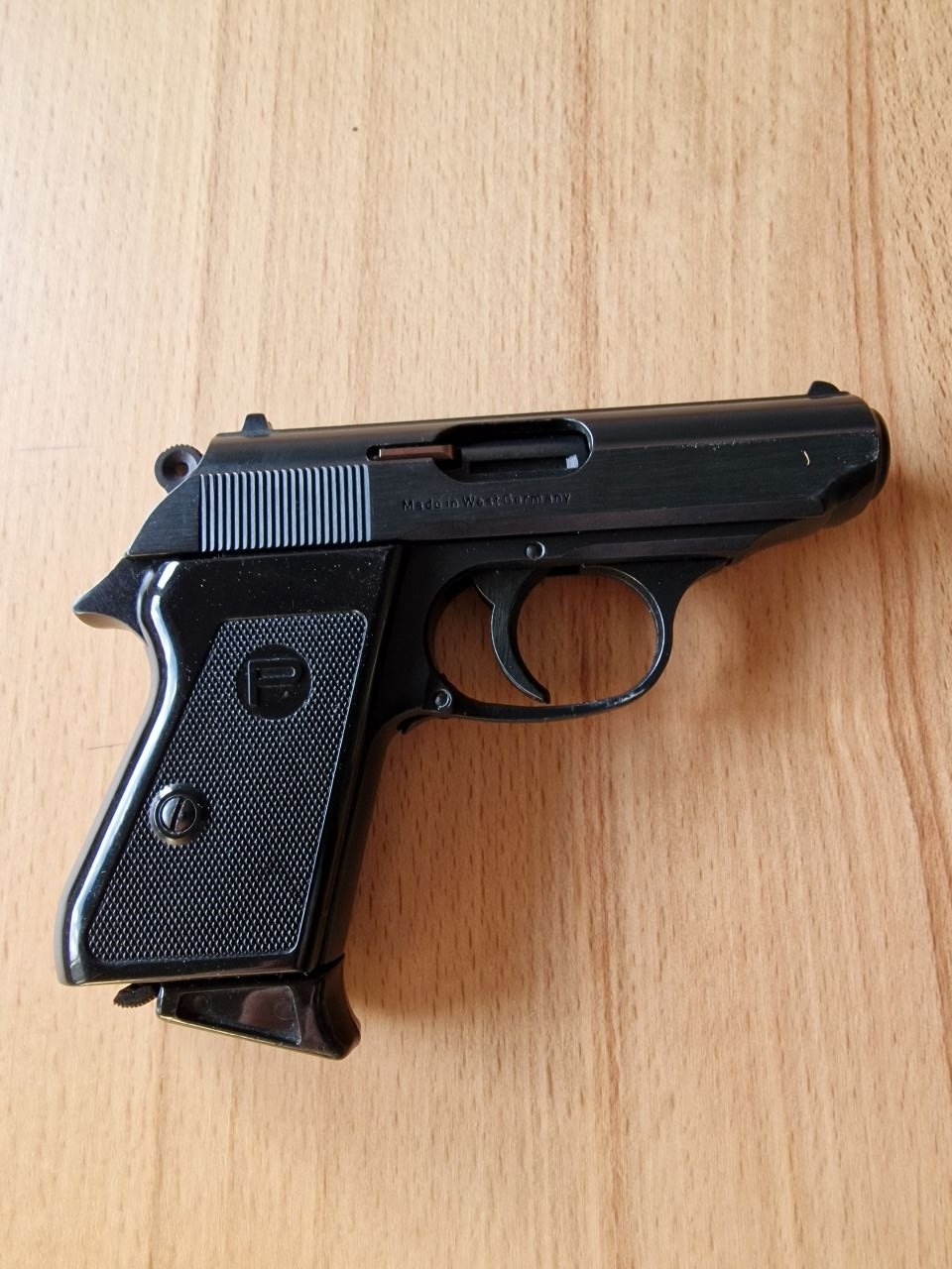 PERFECTA Mod. FBI 8000 cal. 8mm K, PTB 196/2, (Walther PPK - Nachbau) – Bild 3
