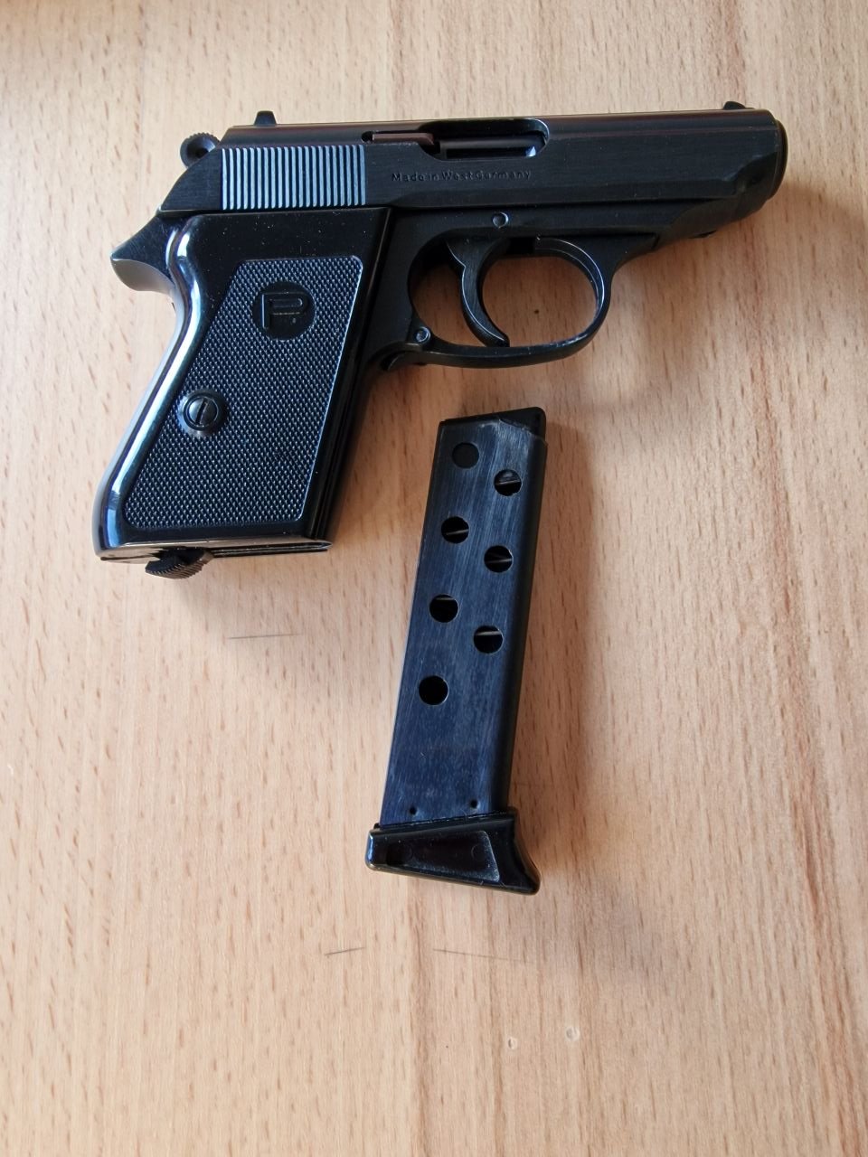 PERFECTA Mod. FBI 8000 cal. 8mm K, PTB 196/2, (Walther PPK - Nachbau) – Bild 5