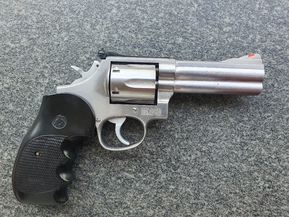 Revolver Smith Wesson Modell 686 4 Zoll – Bild 3