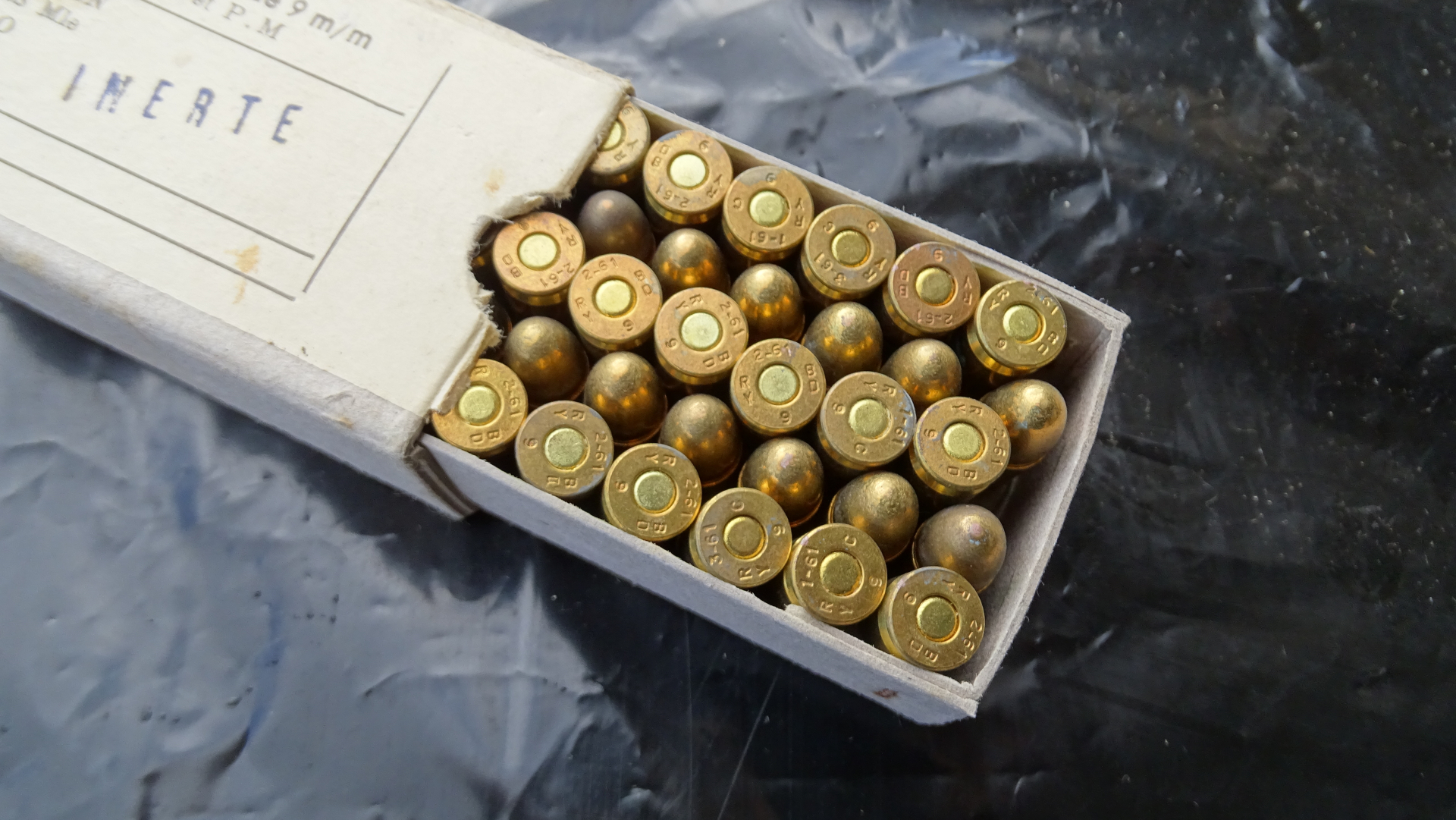 50x 9mm PARA Patronen. Munition der Französischen Armee . orig. Training - Inert ! gebohrt – Bild 1