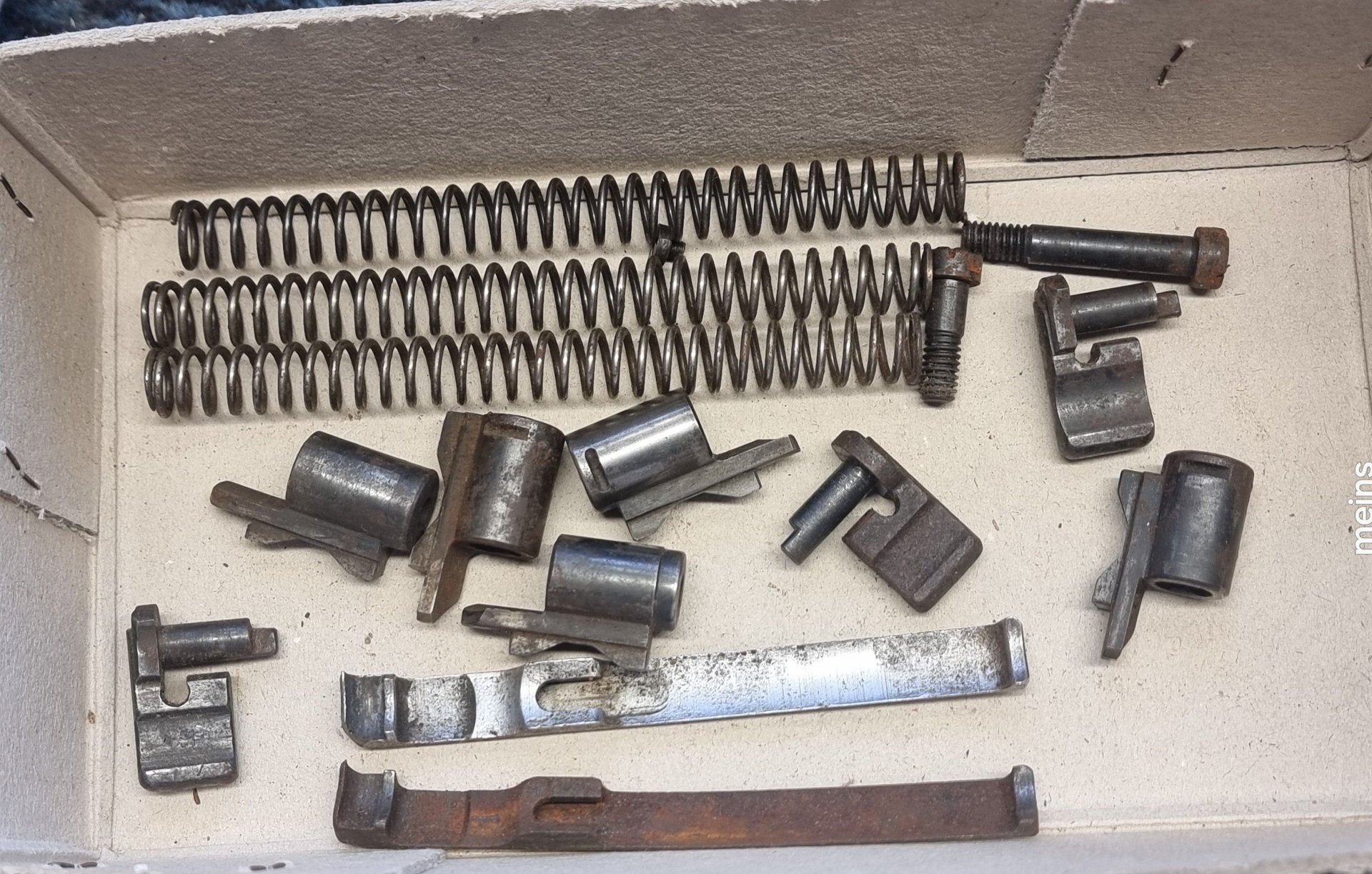 Mauser 98 Auszieher und Kleinteile – Bild 1