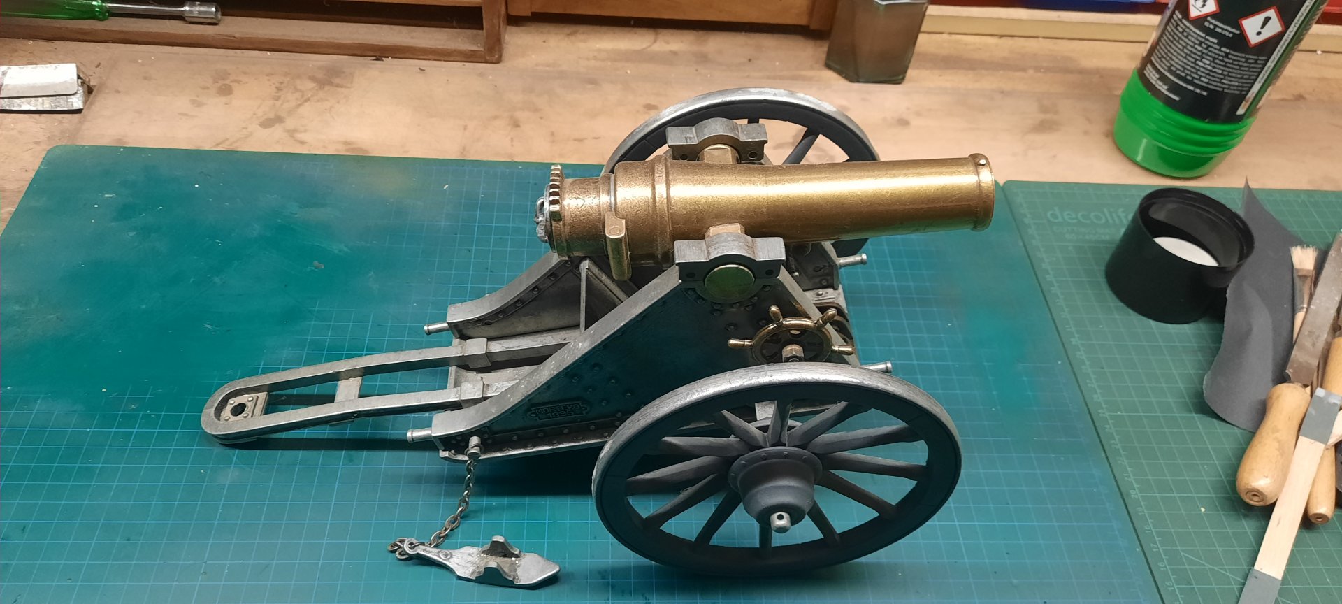 Haubitze aus Metall 1:10 als Modell defekt – Bild 1