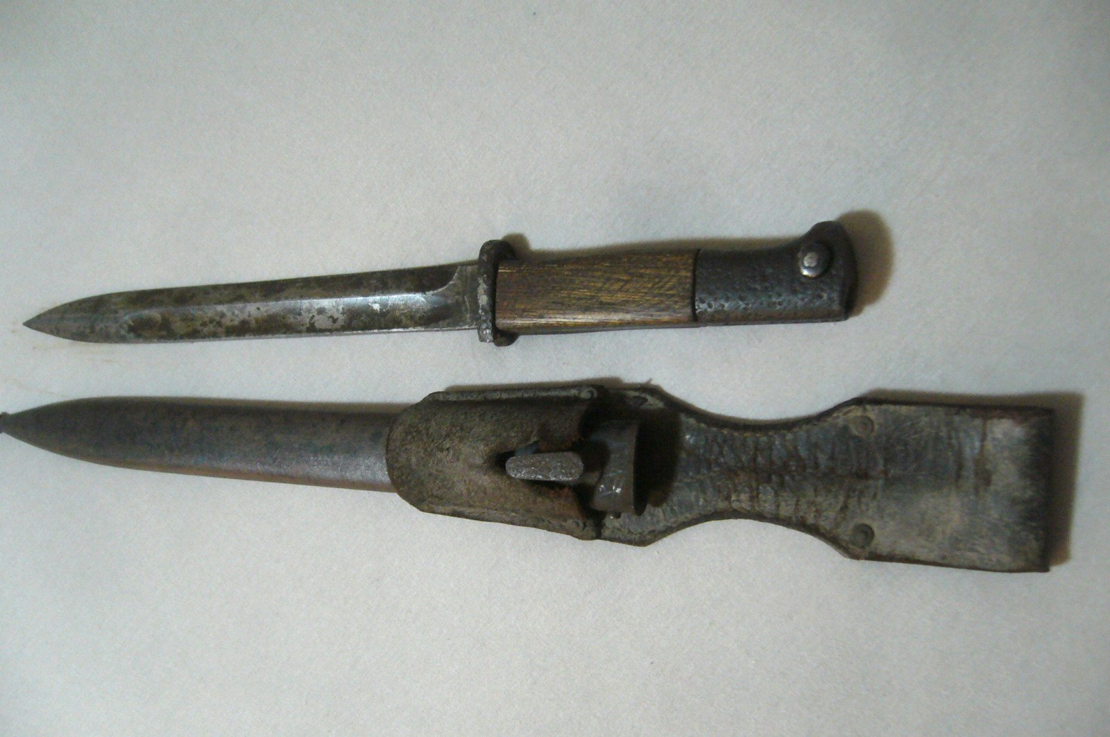 Altes Deutsches Bajonett mit Koppelschuh, Gebr. Hartkopf Solingen – Bild 1