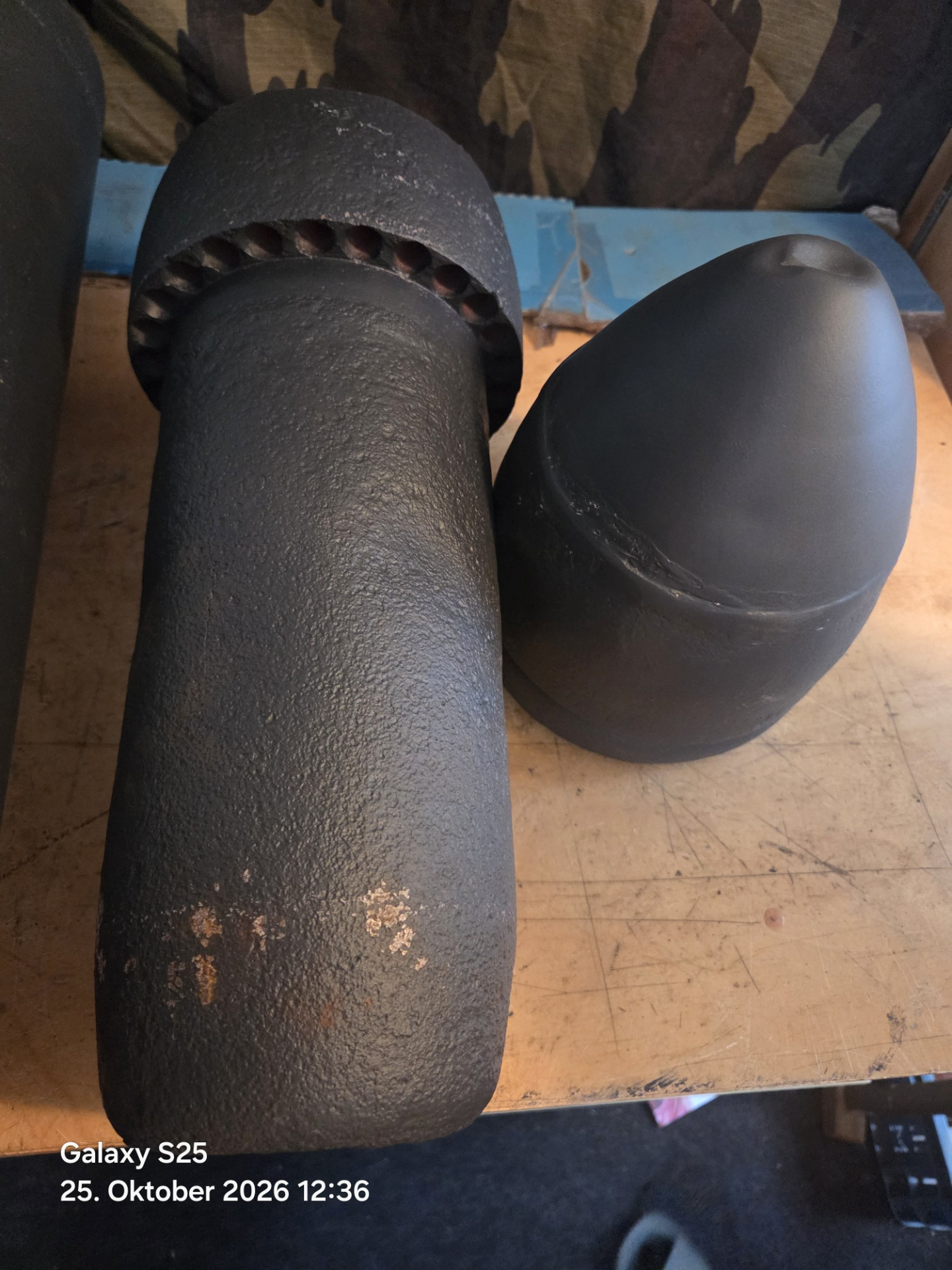 Deutsche 15 cm DO Werfer/ Nebel Werfer (Bombe Bodenfund Granate Zünder) – Bild 3