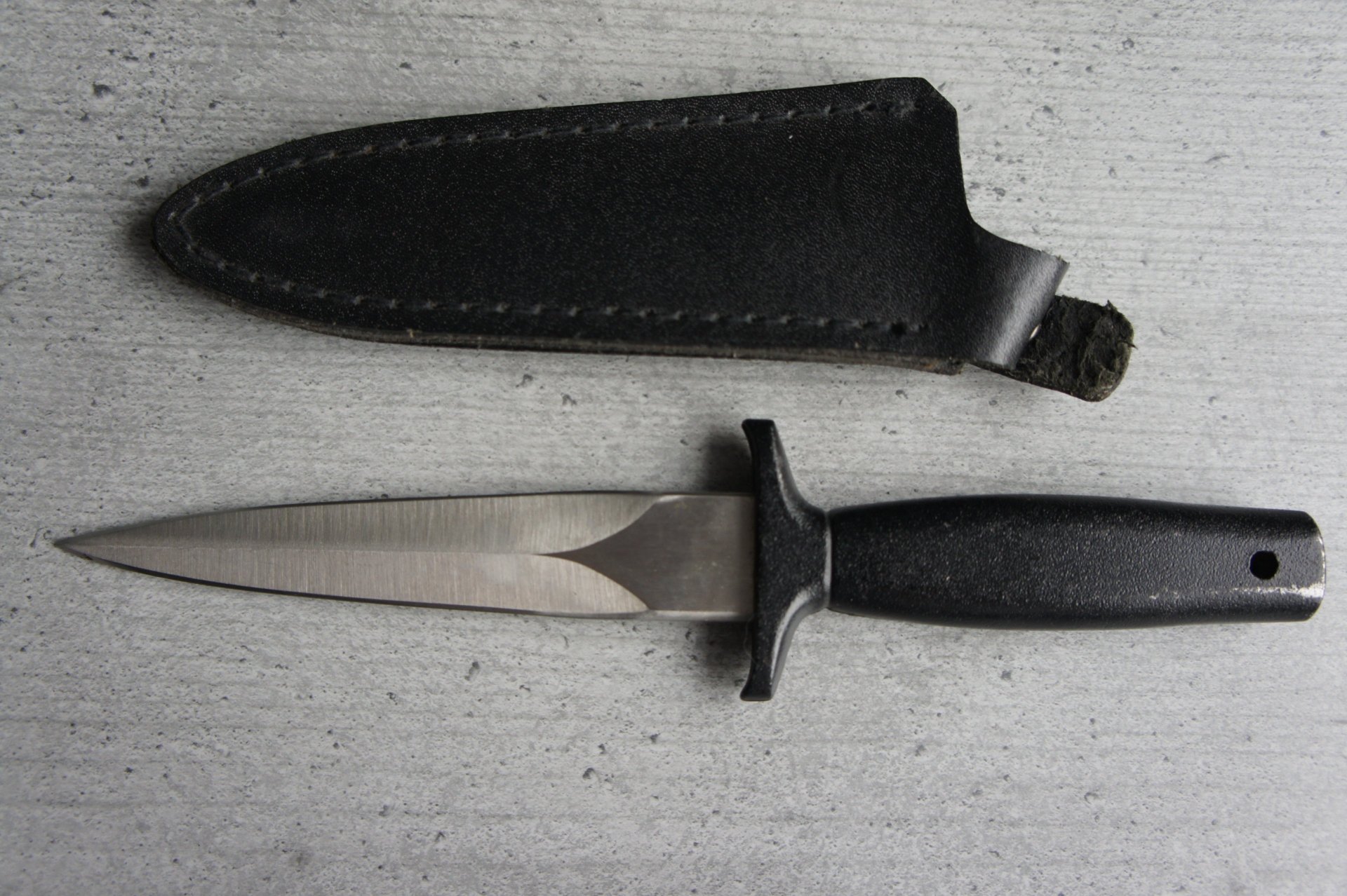 Herbertz Nachbau eines Gerber MK 1 Kampfmesser – Bild 2