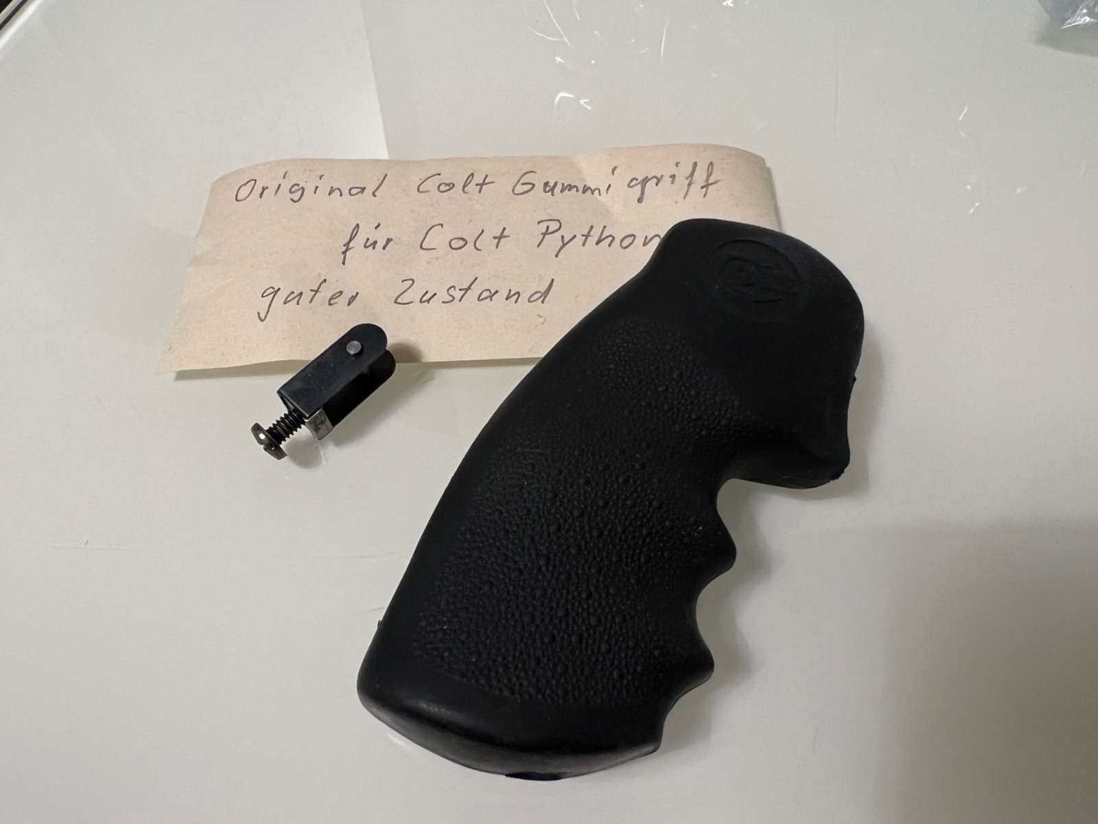 Original Colt Gummigriff für Colt Python – Bild 1