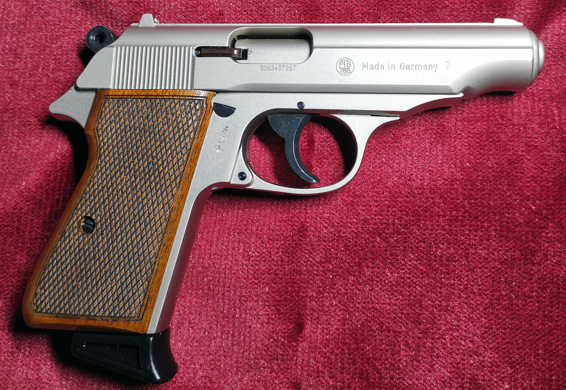 Walther PP, NICKEL 9mm P.A.K., PTB 765 – Bild 1