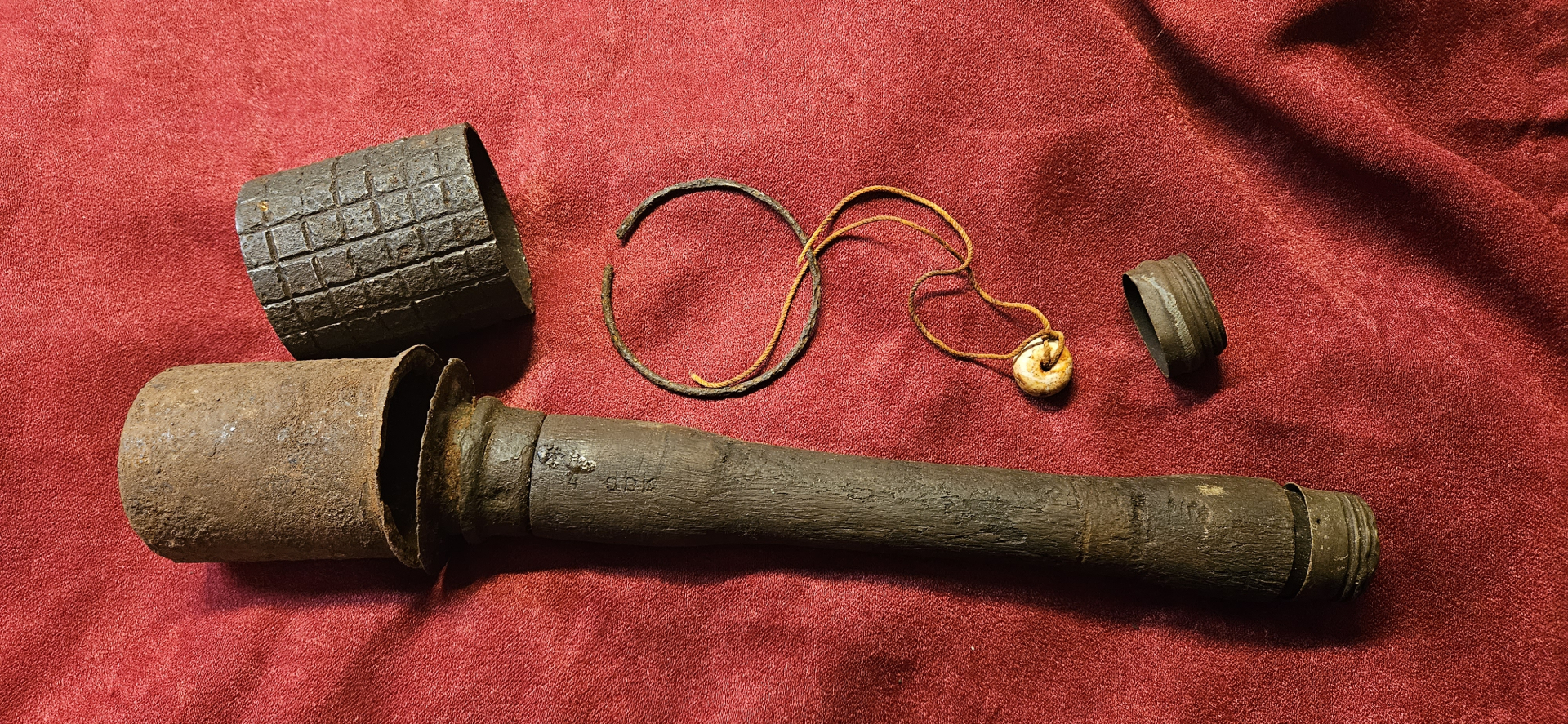 Deko Stielhandgrante M24 mit Splitterring 2.WK. – Bild 1