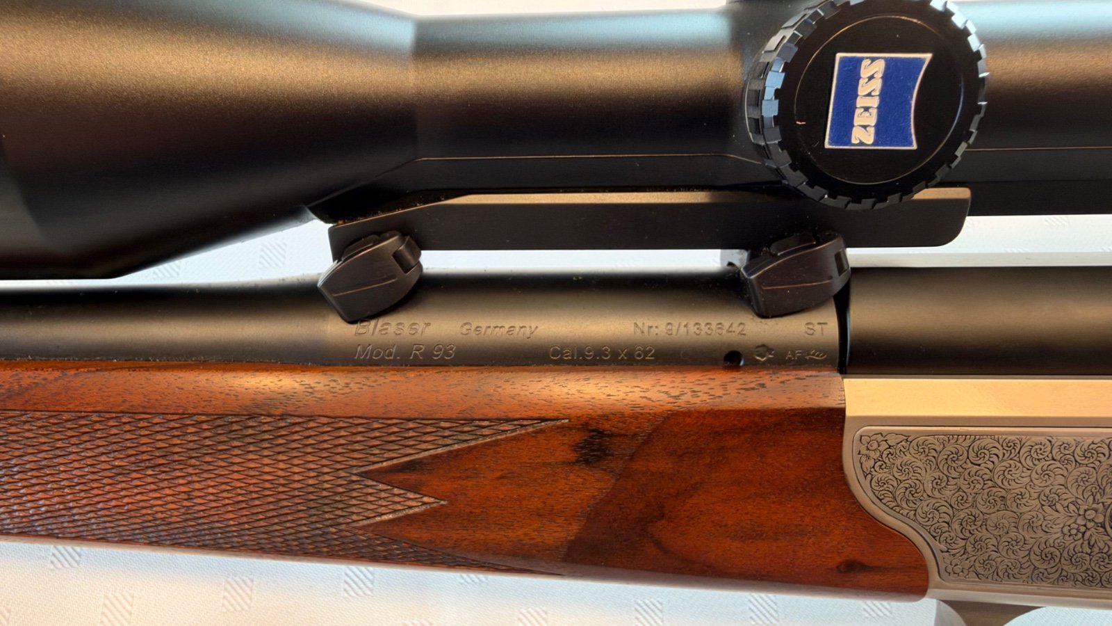 Blaser R93 9,3x62 mit Zeiss Diavari VM 3-12x56 – Bild 3