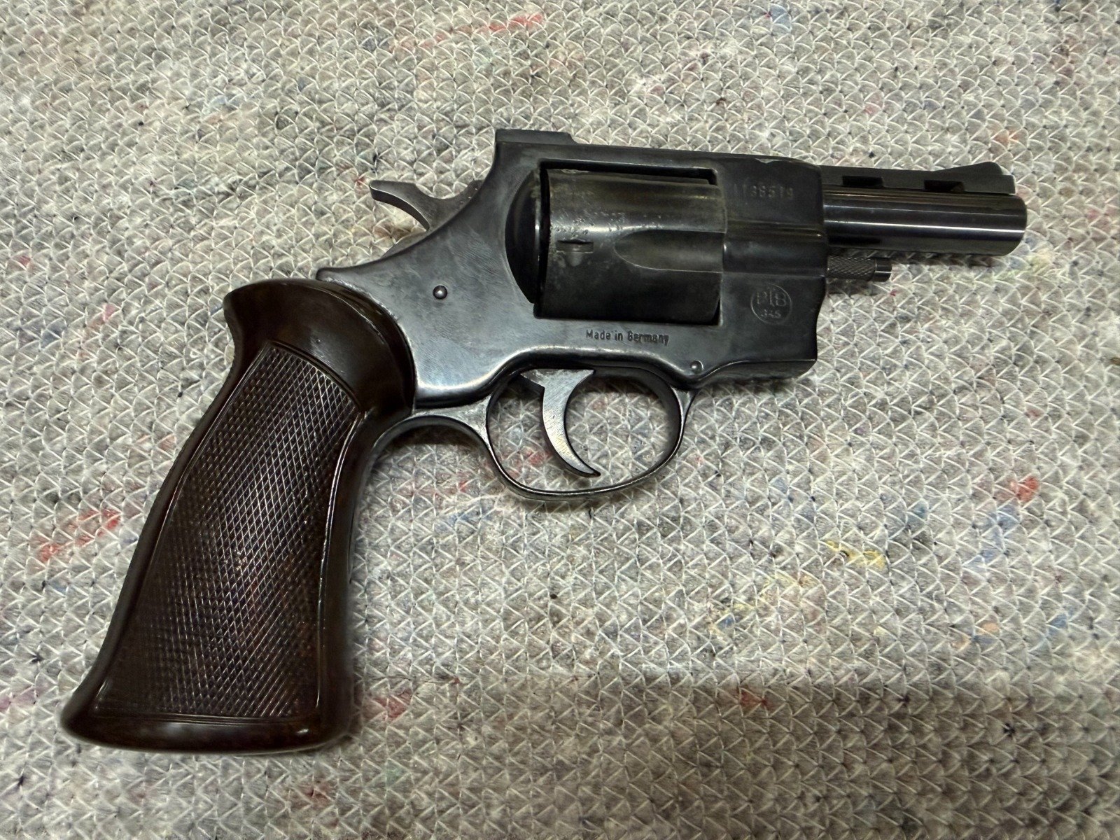 H. Schmidt Bulldog Mod. 45 | Kal. .45 Knall | PTB 345 | Inkl. Extra-Holzgriffschalen – Bild 2
