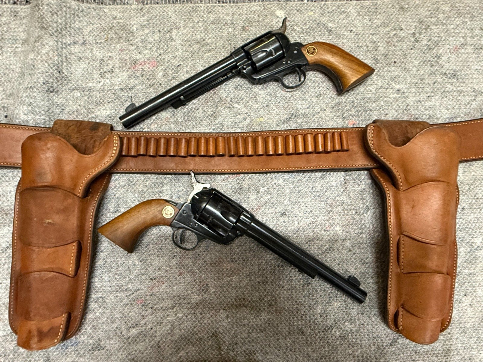 2x Arminius Western Six Shooter 7,5" | PTB 265 | Volle Stahl-Ausstattung | Orig. Bianchi Leder-Doppe – Bild 4