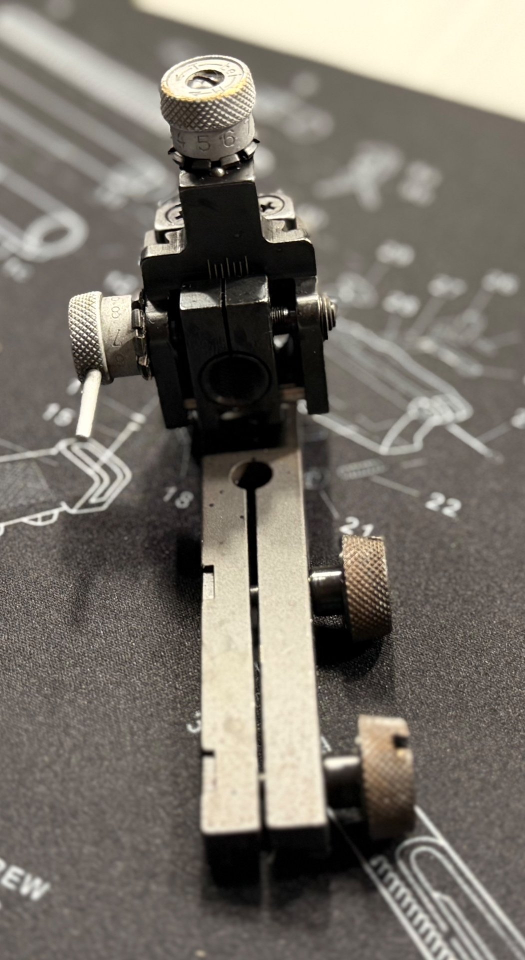 Anschütz – gebrauchtes optisches/mechanisches Zubehörteil aus Nachlass – Modell un – Bild 4