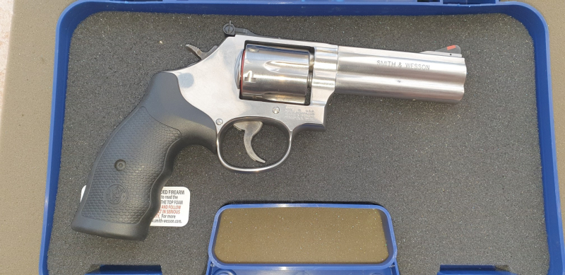 Smith & Wesson M 686-6 4,25“ im Kal. 357Mag – image 2