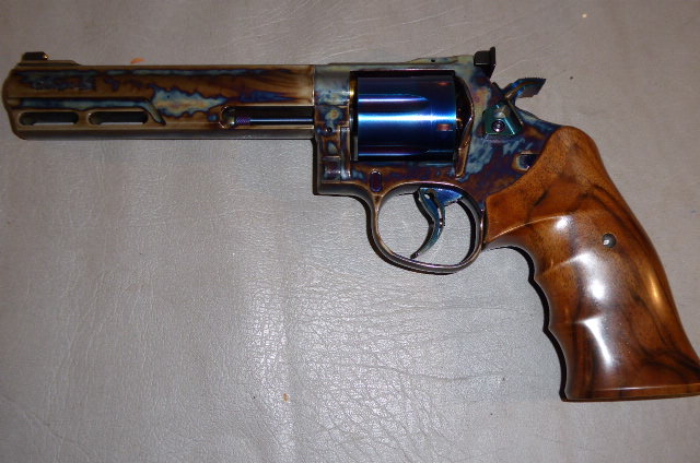 Club 30 Jubiläums Revolver „ 30 JAHRE CLUB 30. “. Kal. 357 Mag. – Bild 3