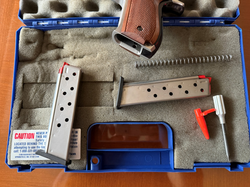 SPORTSCHÜTZENTRAUM S&W Masterpiece 952 – Bild 3