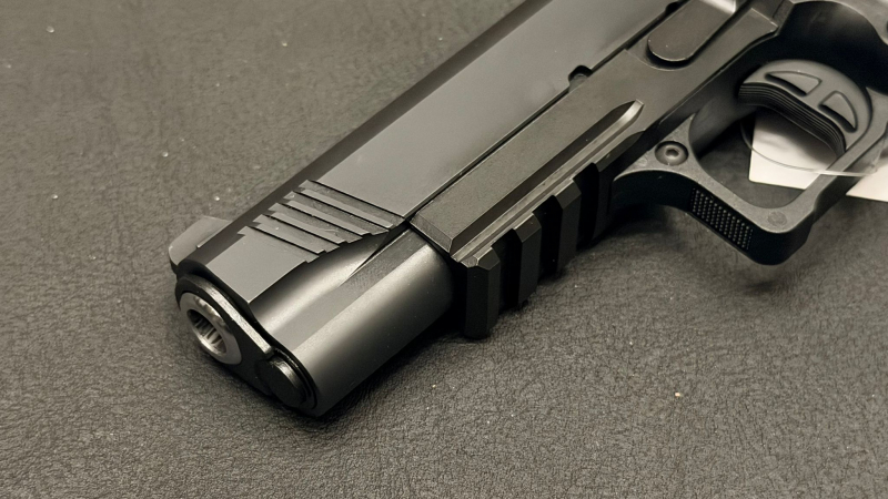 Tisas 2011 Carry DS 9mmLuger | 4,25" Bull Barrel | Double Stack | 17 Schuss | Optical Ready – Bild 2