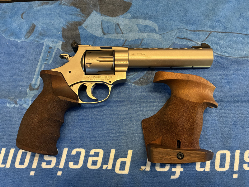 Hermann Weihrauch HW357 Target Trophy Match Stainless / mit 2 Griffen – Bild 2