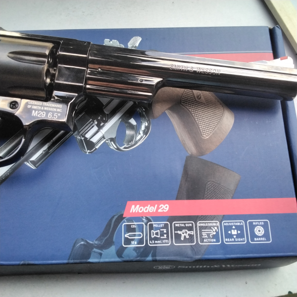 Revolver Smith & Wesson 4,5 Disbolo Co2 – billede 3