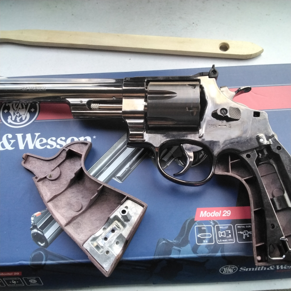 Revolver Smith & Wesson 4,5 Disbolo Co2 – billede 5