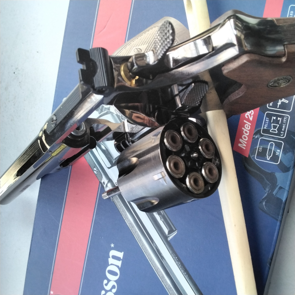 Revolver Smith & Wesson 4,5 Disbolo Co2 – billede 4
