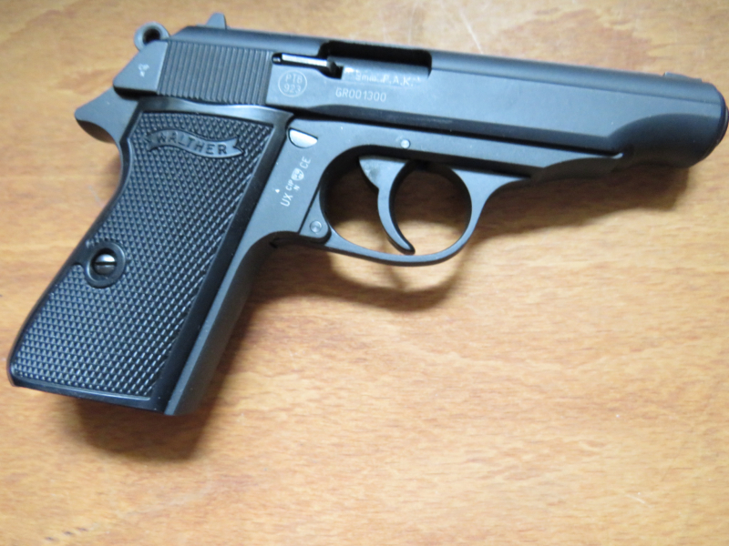 Walther PP-9mm P.A.K.Neuwertig mit viel Zubehör – Bild 6