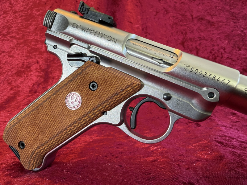 Ruger Mark IV Competition .22lr mit Volquartsen Accurizing Kit – obrázek 5