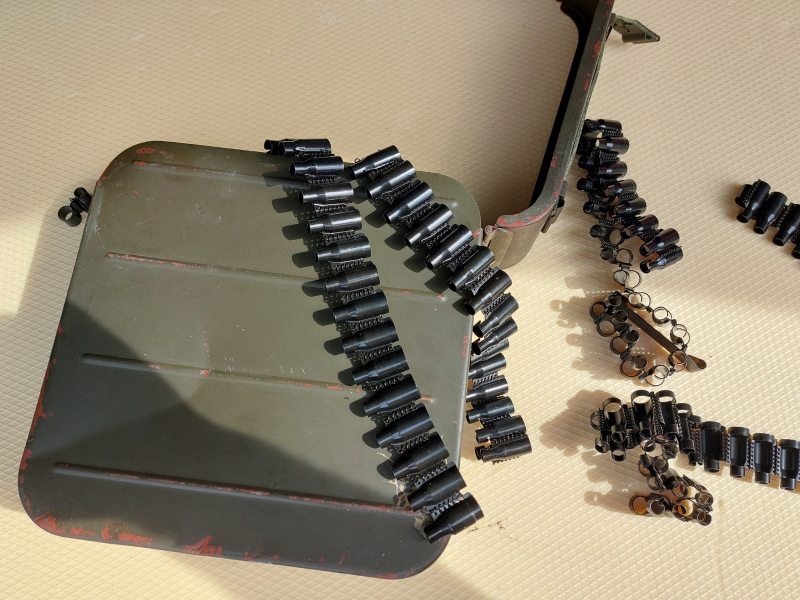 russische Gurtkasten PK / PKM Maschinengewehr 7,62x54R – Bild 2