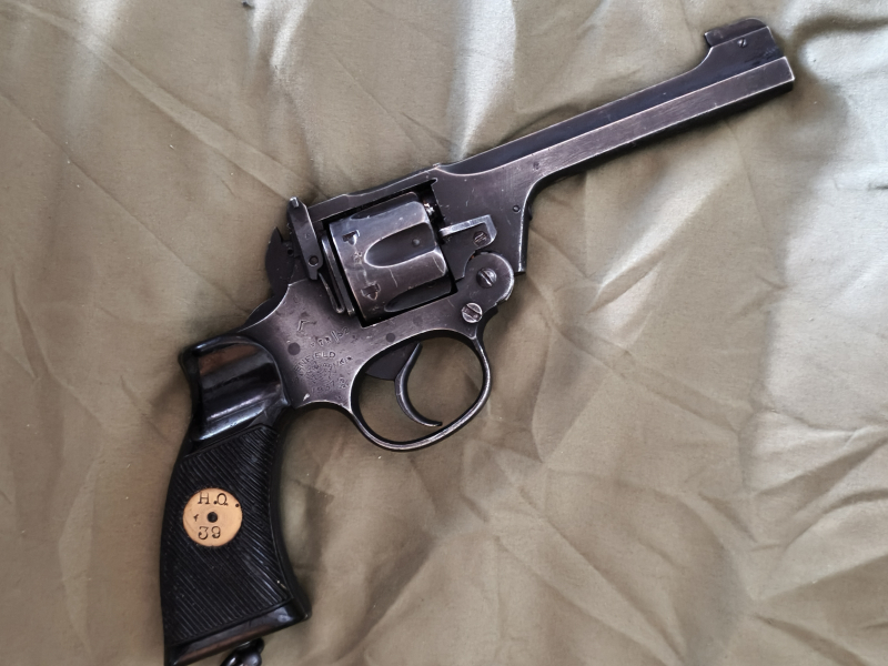 Enfield Revolver 9 mm rk DAO – imagen 2