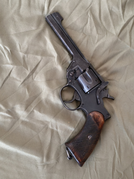 Enfield Revolver 9 mm rk – slika 2