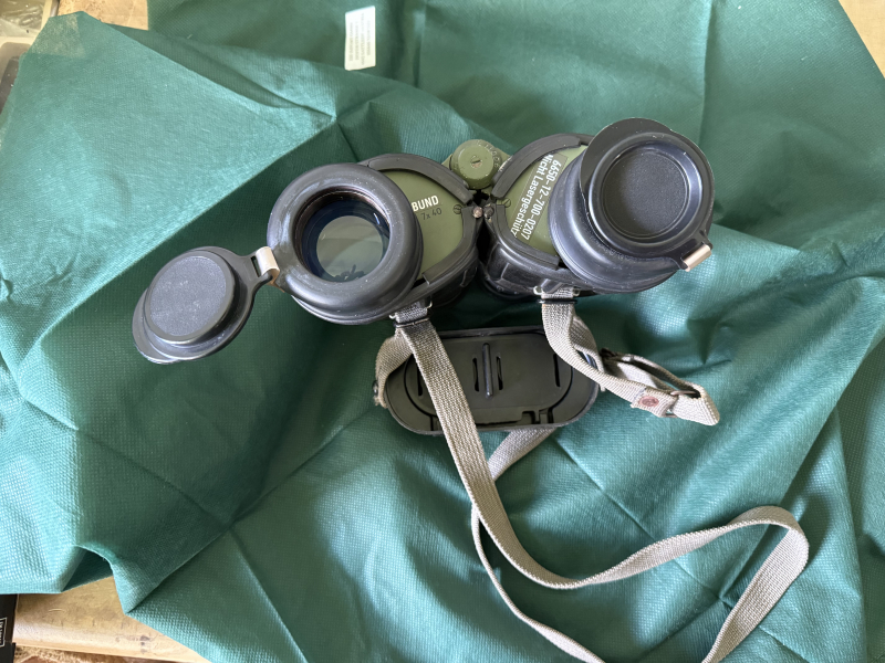 Bundeswehr Fernglas 7x40 BUND – militärisches Dienstfernglas – Laserschutz – guter Zustand – Bild 4
