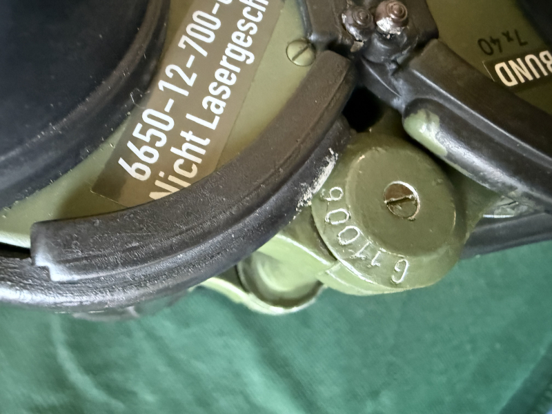 Bundeswehr Fernglas 7x40 BUND – militärisches Dienstfernglas – Laserschutz – guter Zustand – Bild 3