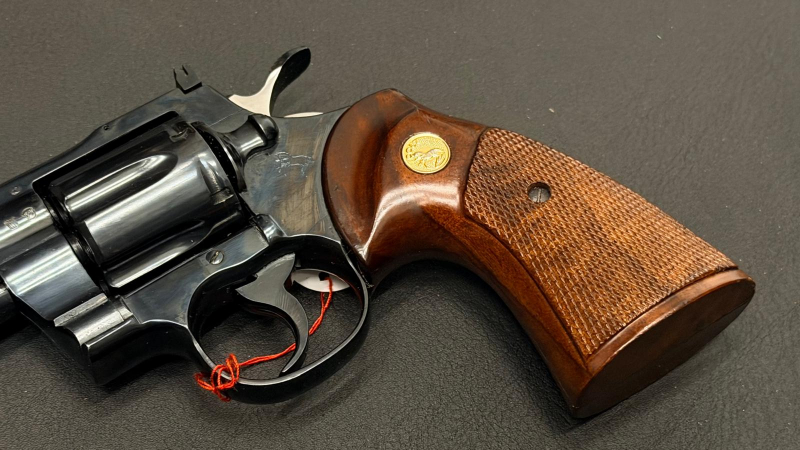 Colt Python .357 Magnum 6" Revolver | Baujahr 1977 | Holzgriffschalen | guter Zustand – Bild 2