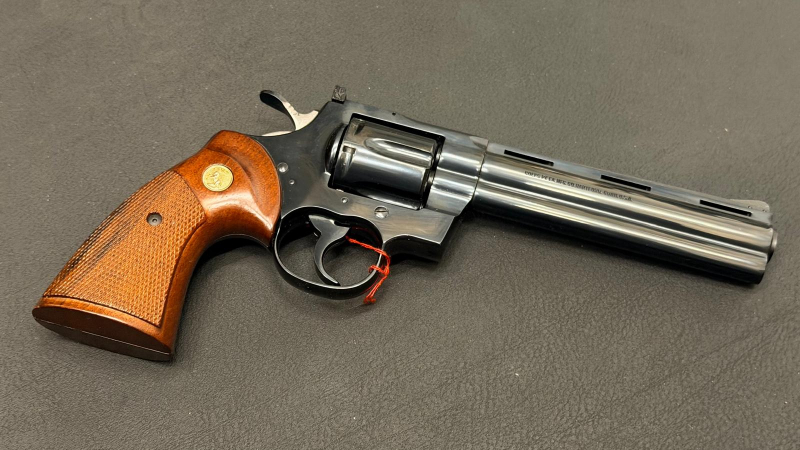 Colt Python .357 Magnum 6" Revolver | Baujahr 1977 | Holzgriffschalen | guter Zustand – Bild 4