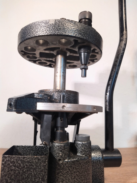PONSNESS WARREN P200 Metal Matic Ladepresse Wiederlader Wiederladen Wiederladepresse Munition – Bild 2