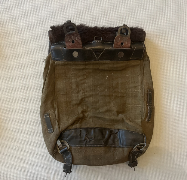 WK ll Tornister Affe Wehrmacht Fell Rucksack – Bild 2