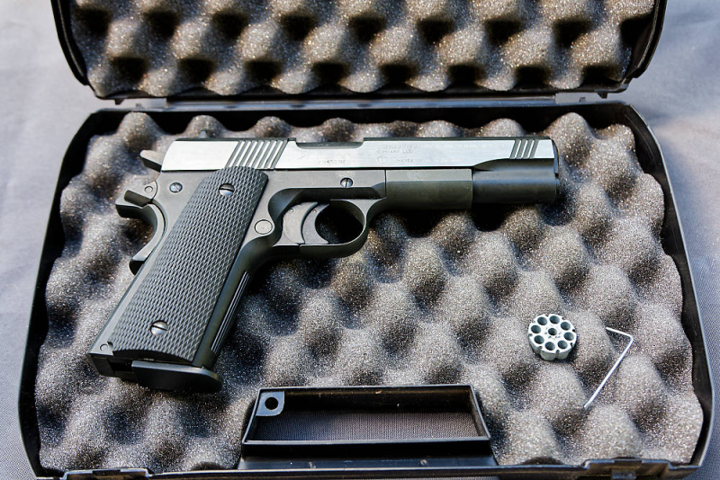 Colt Government 1911 A1 Dark Ops CO2-Pistole 4,5mm Diabolo (Umarex) - Neuwertig im Set! – Bild 2