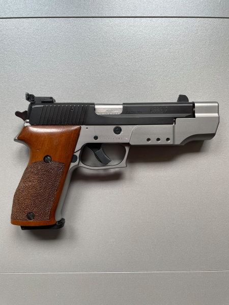 SIG SAUER P220 S Kal. .45 ACP. Mit Wechselsystem 9mm Para – Bild 2