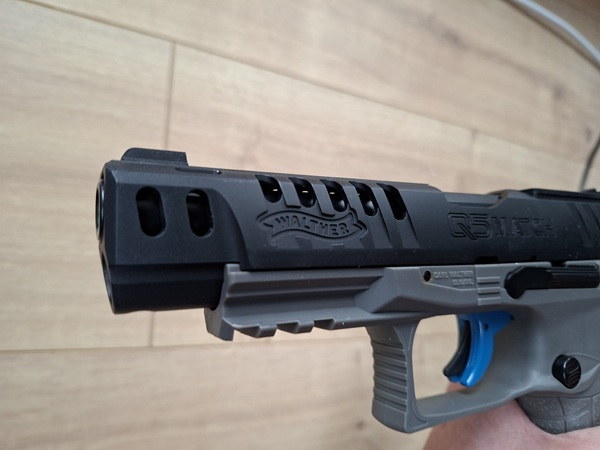 Umarex Walther Q5 CO2 Pistole ´´Match Combo´´ – image 4