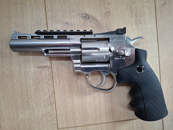 Umarex Legends CO2 Revolver S40 – kuva 5
