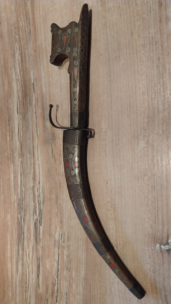 Krummdolch um 1920 aus Marokko mit Holzscheide und Verzierungen – immagine 2