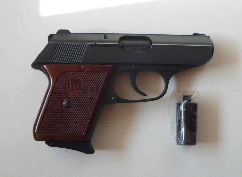 Selbstlade -Signal-Pistole RG 9 – stampa 2