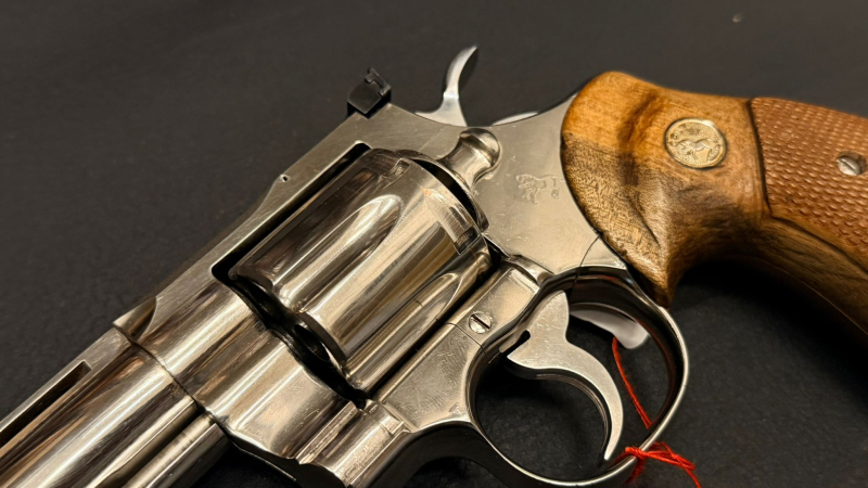 Colt Python .357 Magnum 6" Chrom | 1986 | Verstellbare Visierung | Holzgriffschalen | Made in USA – Bild 2
