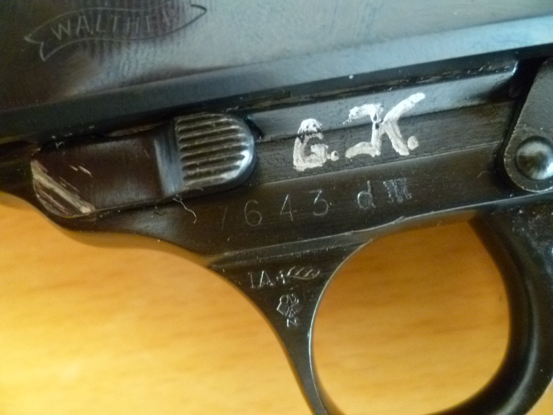 Pistole Walther P.38 Hochglanz / Stahlgriffstück WaA 359 9mm Luger – Bild 2