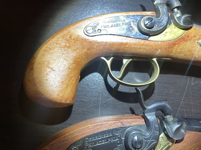 2x VL Pistole Derringer Philadelphia .45 Neuwertig – Bild 3