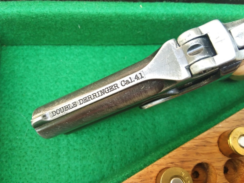 Double Derringer Modell in der Schatulle – immagine 2
