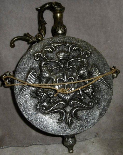 Pulverflasche mit Wappen – Bild 2