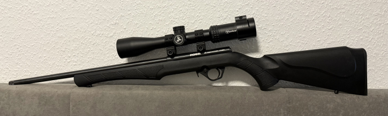 Rossi 8117 Repetierbüchse Kaliber .17 HMR – imagen 1