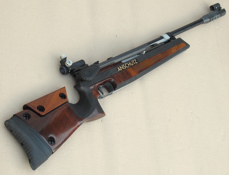 MATCHLUFTGEWEHR ANSCHÜTZ 2002 SUPER AIR – Bild 2
